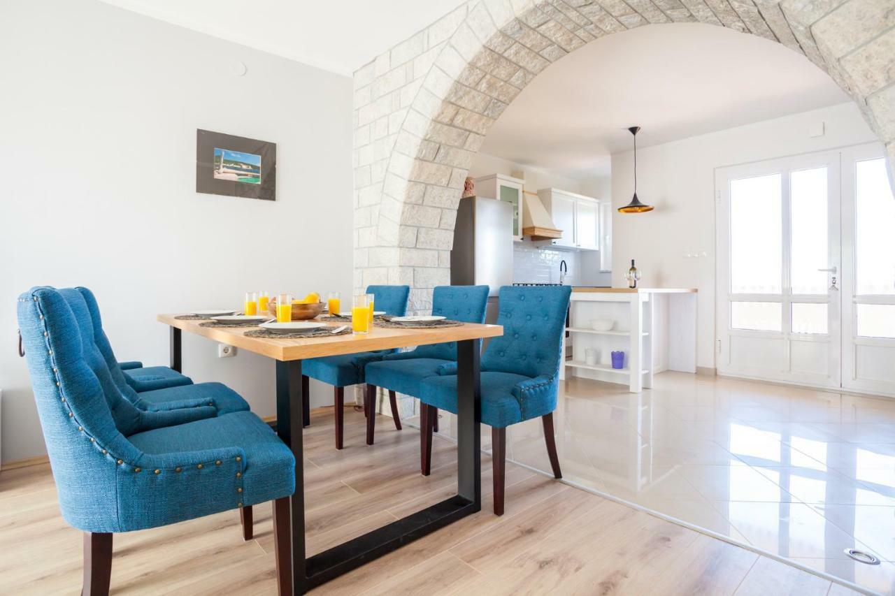 Holiday Apartment Ivica Milohnici Esterno foto